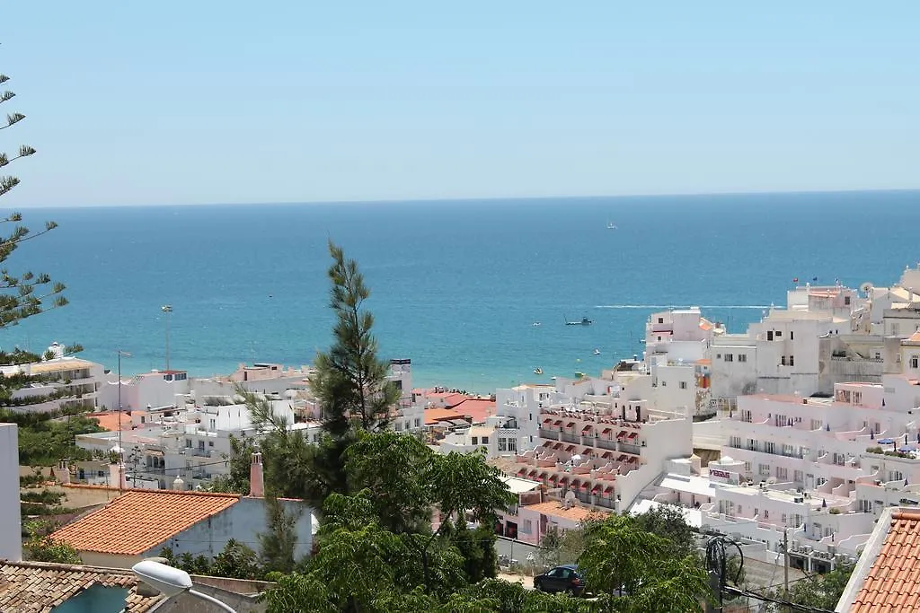 Saradel Albufeira Centre Apartment 0*,