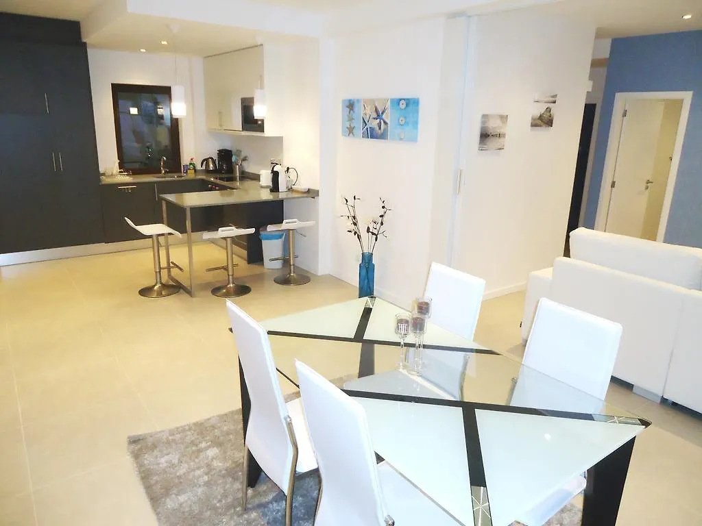 Saradel Albufeira Centre Apartment 0*,