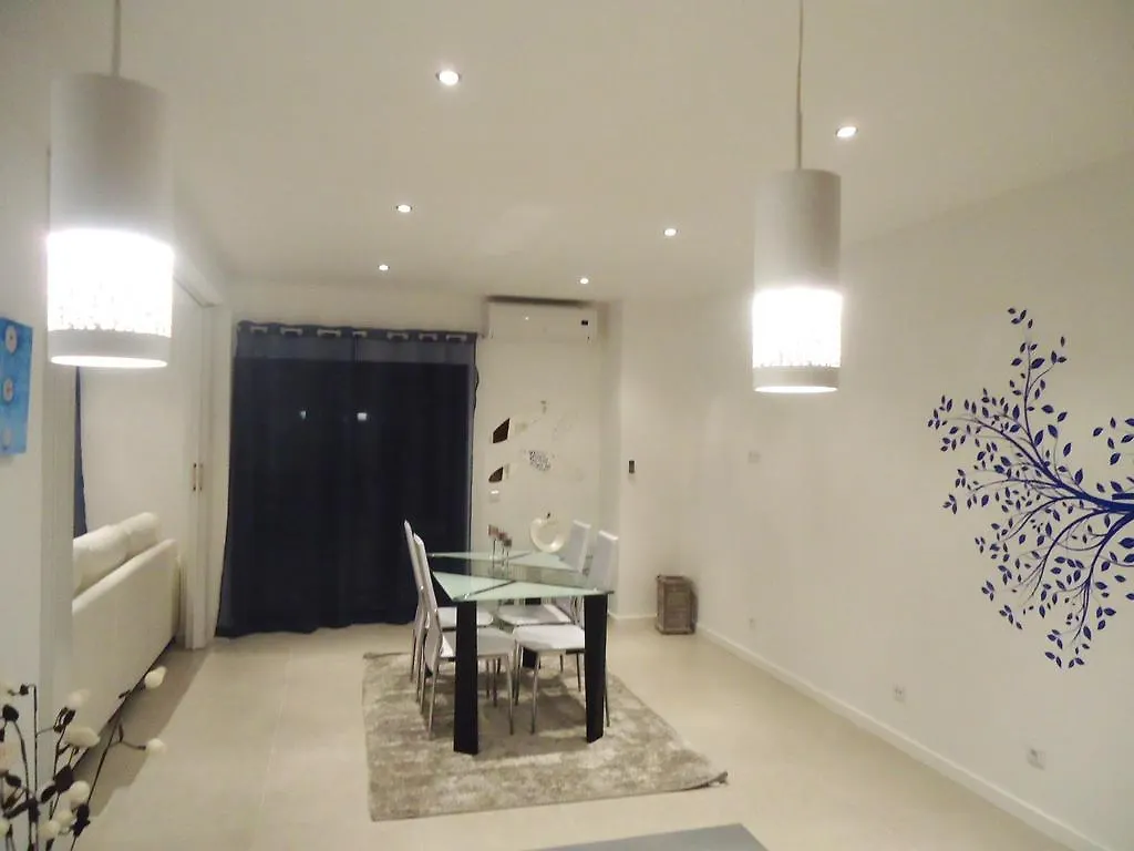 Saradel Albufeira Centre Apartment