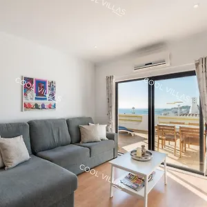 Laurent - Beachfront And Center Albufeira